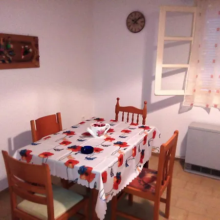 Skiathosrooms-appartments For Holidays