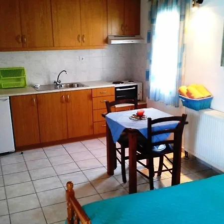 Skiathosrooms-appartments For Holidays * İskados