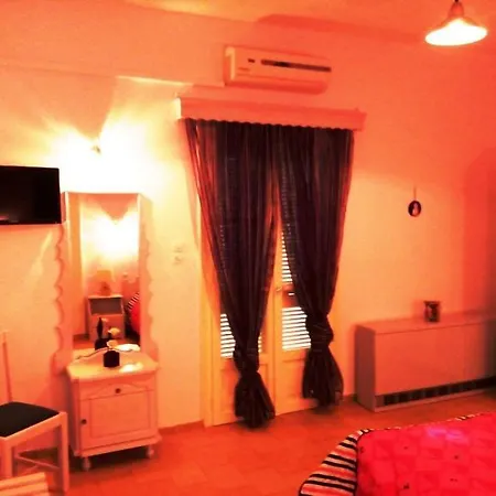 Apartment Skiathosrooms-appartments For Holidays
