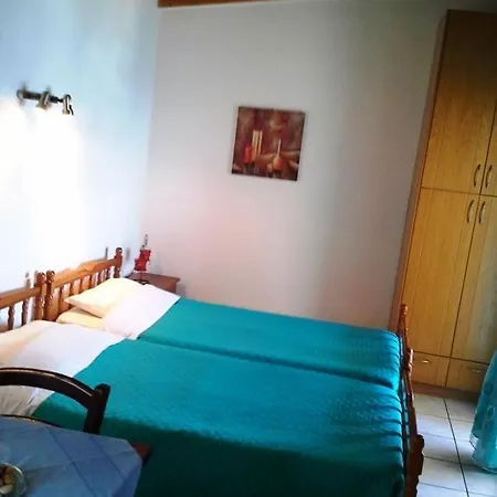 Skiathosrooms-appartments For Holidays