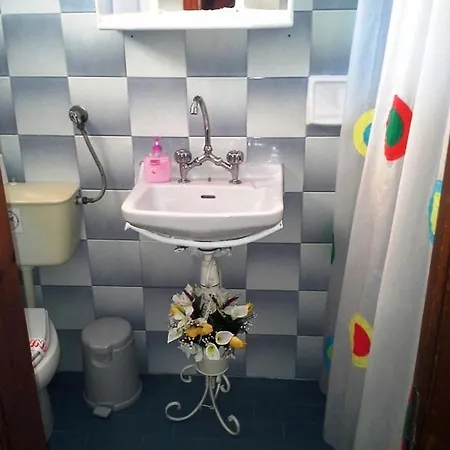 Skiathosrooms-appartments For Holidays