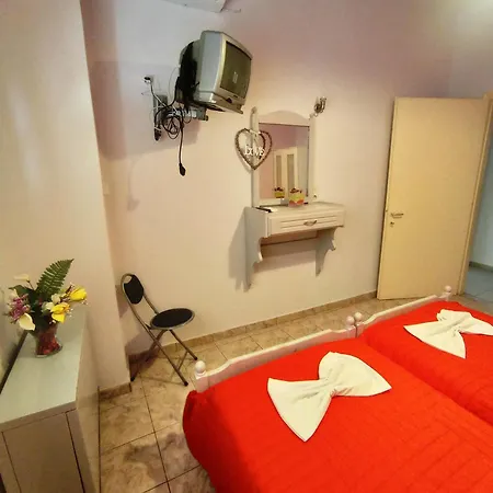 Apartment Skiathosrooms-appartments For Holidays