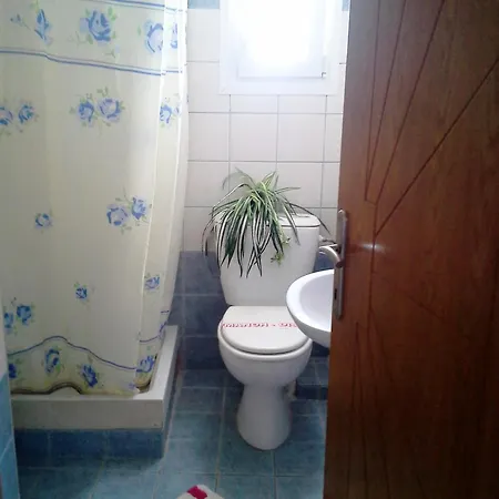 Skiathosrooms-appartments For Holidays *