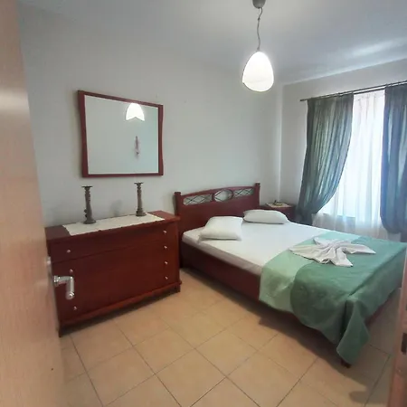 Skiathosrooms-appartments For Holidays İskados