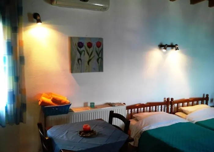 Skiathosrooms-appartments For Holidays *