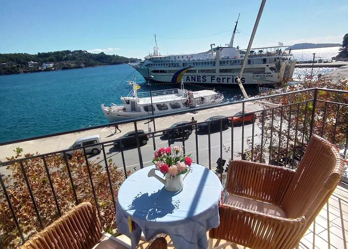 Skiathosrooms-appartments For Holidays *