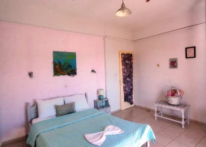 Skiathosrooms-appartments For Holidays Skiatos